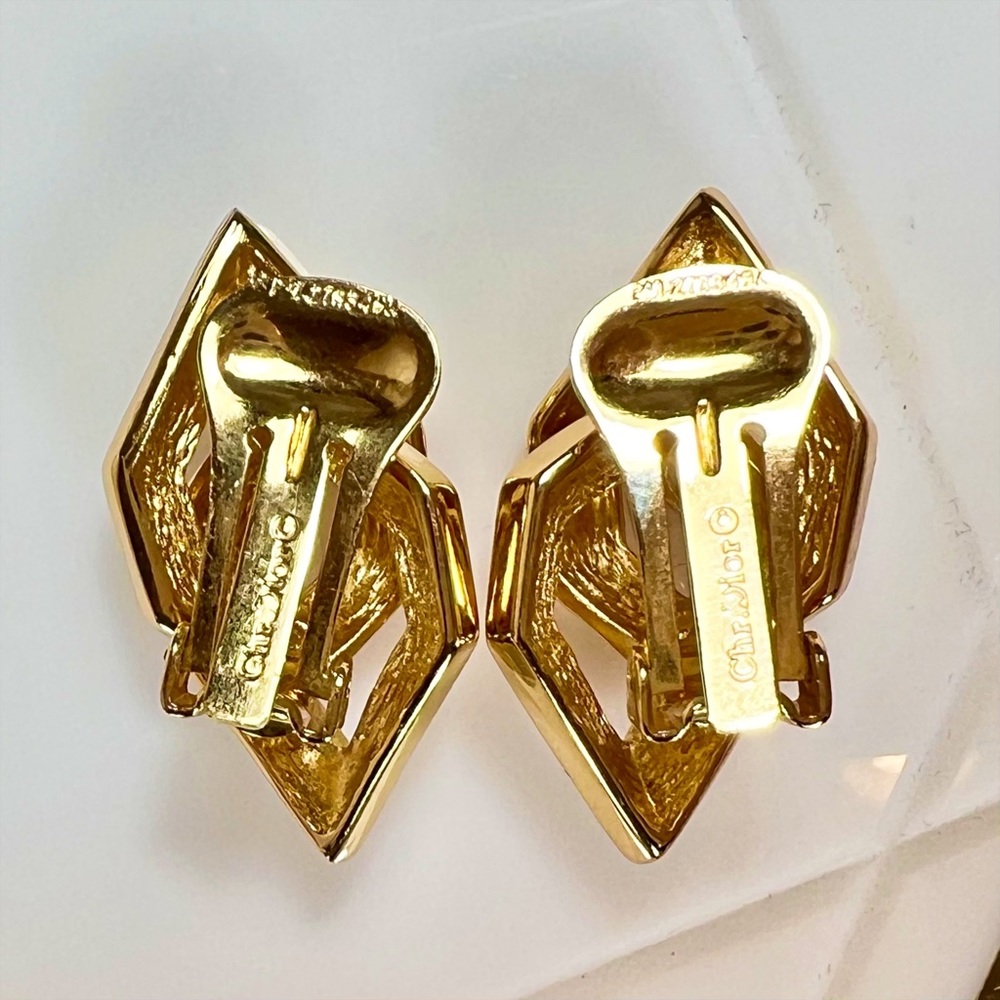 Christian Dior Abstract Gold Clip-On Earrings - Picture 6 of 9